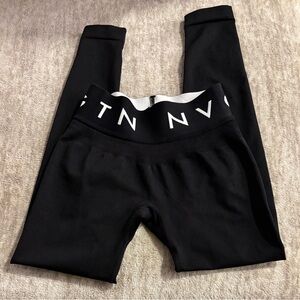 NVGTN Leggings  *NWOT*   XS Black + Compression Leggings